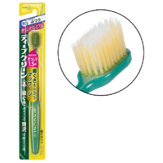 KAO Deep Clean toothbrush premium